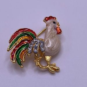 Vintage Rooster Gold Tone Green Red Enamel Estate Brooch Pin Jewelry (Gerry’s?)